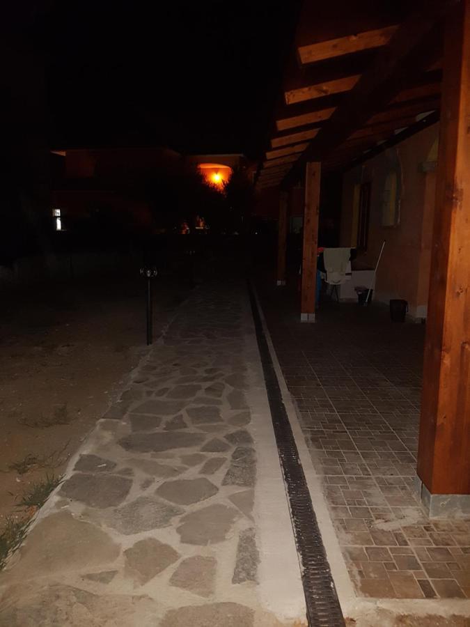 San Teodoro Centro Villa Exterior photo