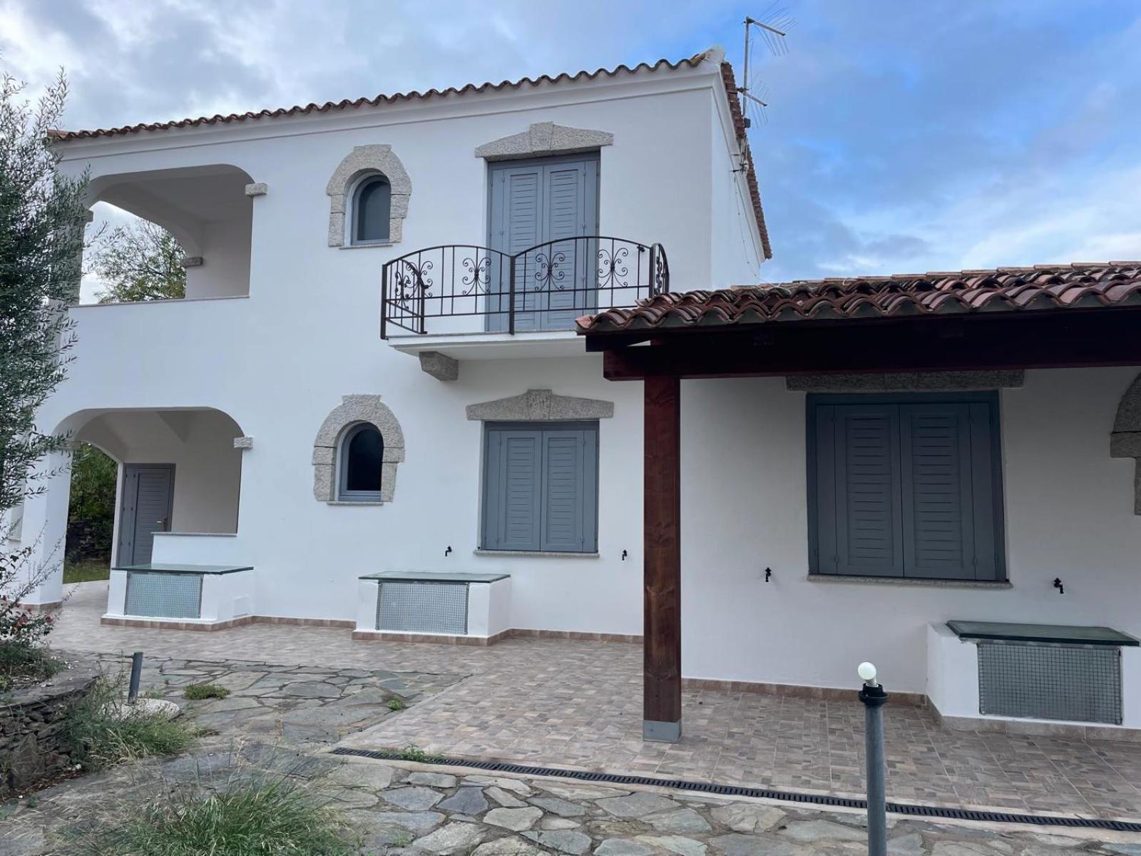 San Teodoro Centro Villa Exterior photo